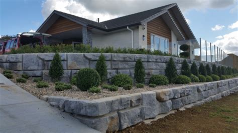 Redi-Rock Retaining Walls | Duracrete