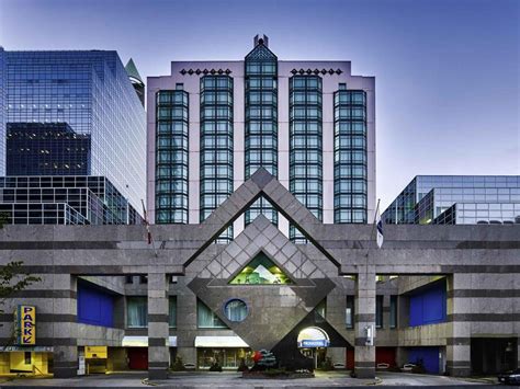 Best Price on Novotel Toronto North York Hotel in Toronto (ON) + Reviews!