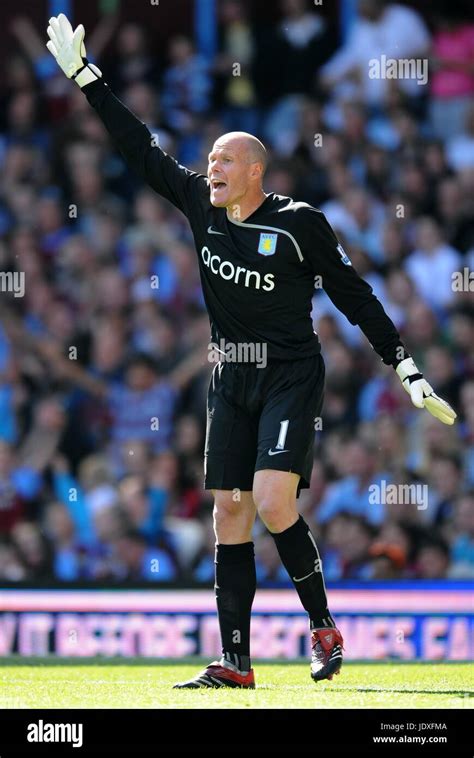 BRAD FRIEDEL ASTON VILLA FC VILLA PARK BIRMINGHAM ENGLAND 17 August 2008 Stock Photo - Alamy