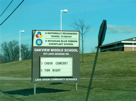 Oakview Middle School Reacts to Lake Orion Community Schools...