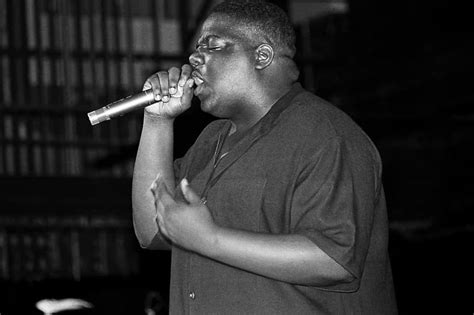 the-notorious-big-big-poppa-vandelux-remix | HYPEBEAST