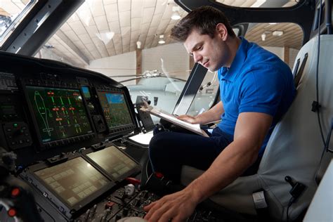 What Does An Avionics Technician Do – CollegeLearners.com