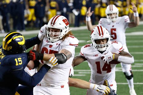 Former Austin Westlake Star Leads Wisconsin Win | Texas HS Football