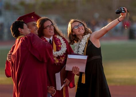 Esperanza High Graduation 2017 – Orange County Register