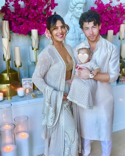 Priyanka Chopra's Daughter Malti Melts Hearts As She Makes First Public Appearance, See Cute ...