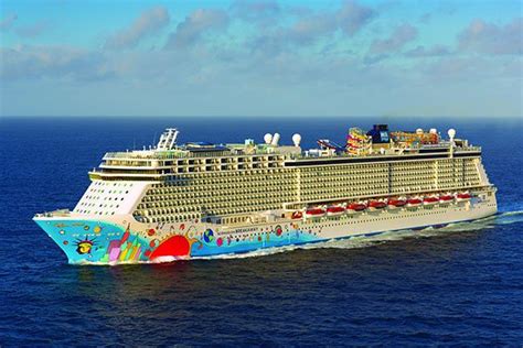 Norwegian Breakaway | Cruise Ship Deals from CruiseDirect.com