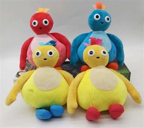 Twirlywoos Chickedy Chick Peekaboo Plush Doll Toy Set of 4-in Movies & TV from Toys & Hobbies on ...