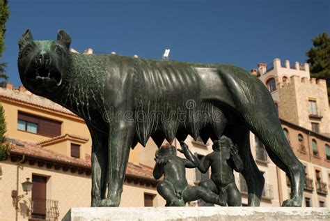 Romulus and Remus Statue stock image. Image of feeding - 3673839