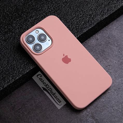 Buy Light Pink Silicon Case For iPhone 14 Pro Max