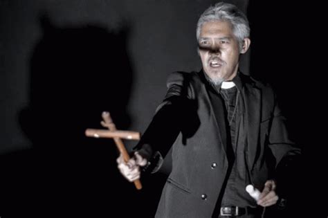 Exorcist Priest Cross Rolando Inocencio GIF | GIFDB.com