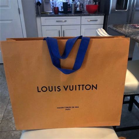 100% Authentic Louis Vuitton Shopping Bag - Gem