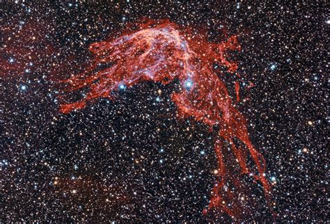 The Dark Energy Camera Captures the Remains of an Ancient Supernova ...