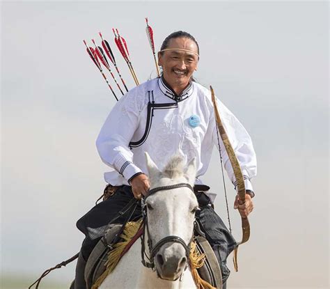 Living Arrow of Mongolian Horseback Archery