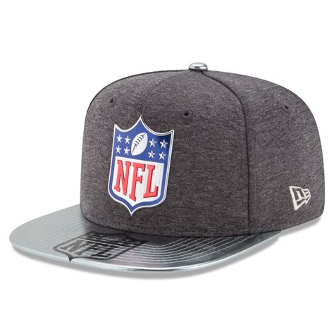 New Era NFL Spotlight Original Fit 9FIFTY Snapback Adjustable Hat ...