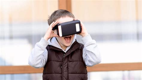 The 5 Best VR Headset for Kids in 2022