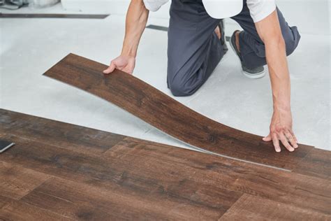 What To Know About Vinyl Flooring Sheet