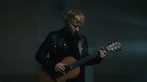 Ed Sheeran – Bad Habits [Official Acoustic Video] Chords - Chordify