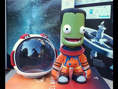 Jebediah Kerman (Kerbal Space Program) (IVA suit) by WaRi | Download ...