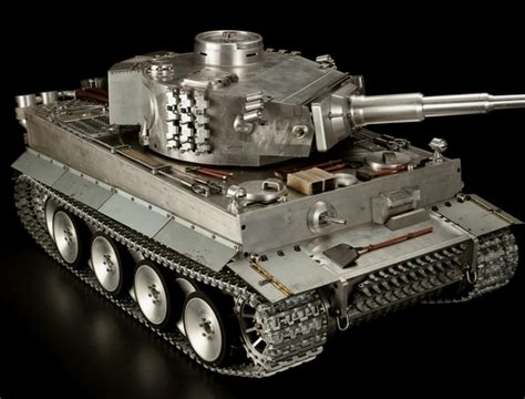 1/6 Large Scale German Tiger I RC Tank Airsoft 2.4GHz 100% Metal - Zandatoys