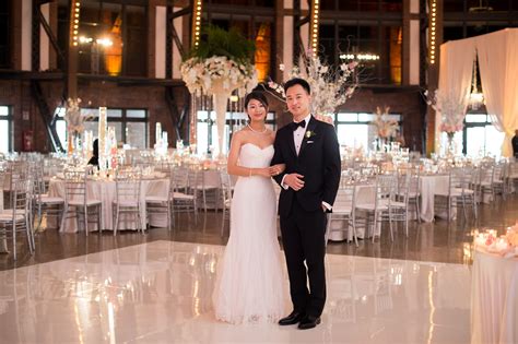 Navy Pier Crystal Gardens Wedding | Julia Franzosa Photography