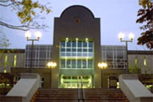 University of Rhode Island (URI) Academics and Admissions - Kingston, RI