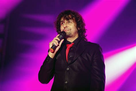 Sonu Nigam (singer), Age, height, Weight, Size, Wife, Family, Song, Biography - News Resolution