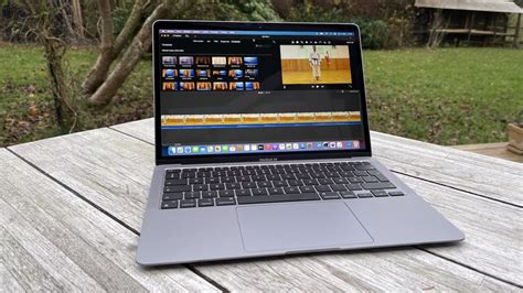 TEST: Apple MacBook Air 13" M1 (2020) – En triumf for Apple