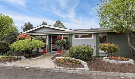 Bothell, WA Real Estate - Bothell Homes for Sale | realtor.com®