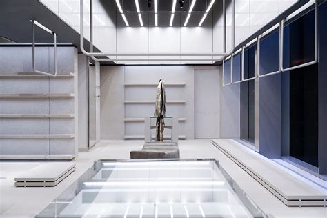 A Look Inside Balenciaga’s New Manhattan, NYC Flagship Store – PAUSE Online | Men's Fashion ...