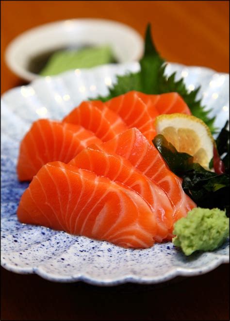 Salmon Sashimi | Salmon sashimi, Japan food, Food