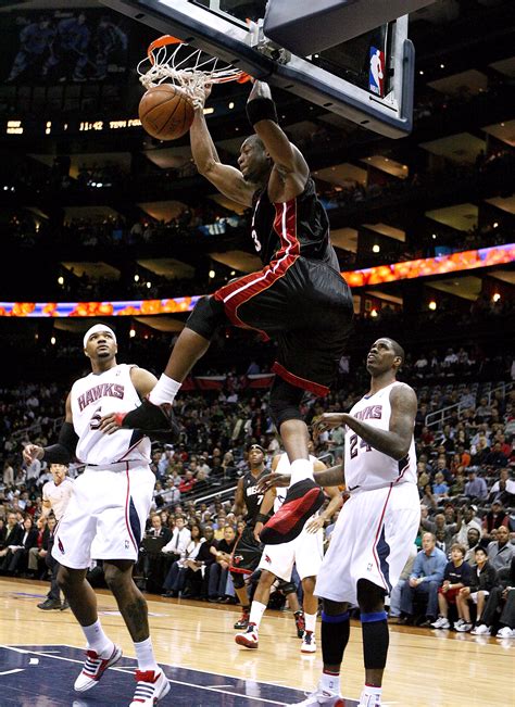 Dwyane Wade Dunking