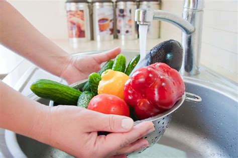 How to Wash Your Vegetables, and Why It's So Important - Thrillist