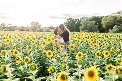 Colby Farm + Newburyport Beach Engagement | Laura + Anthony ...