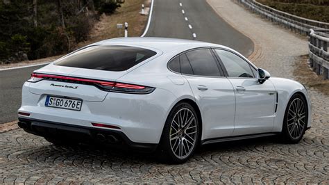 2020 Porsche Panamera Turbo S E-Hybrid - Wallpapers and HD Images | Car Pixel