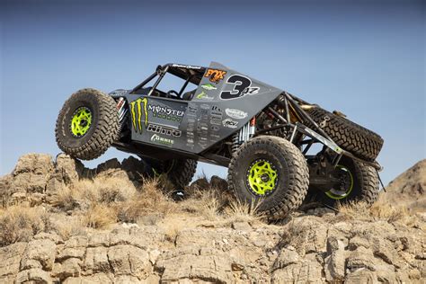 Making A Monster: Wayland Campbell's All-New 4400 Ultra4 Racing Car | DrivingLine