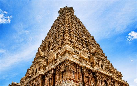 Brihadeeswarar Temple