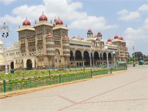 File:Maharaja Palace, Mysore.JPG - Wikimedia Commons