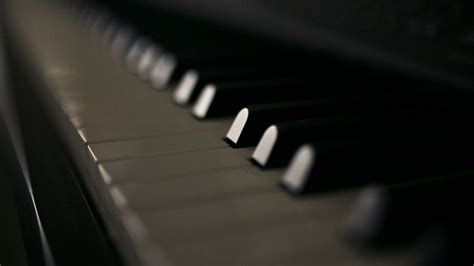 Black Piano Wallpaper