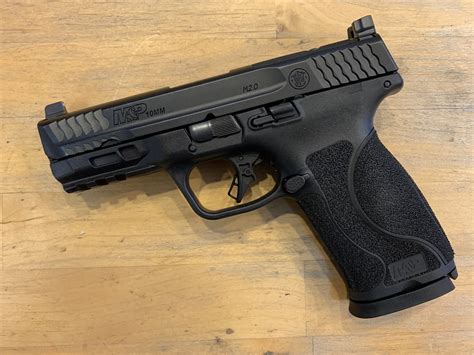 Handgun Review: Smith & Wesson's New M&P M2.0 10mm | Outdoor Life