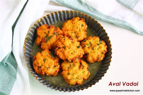 Aval vadai - Jeyashri's Kitchen