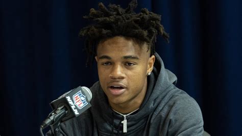 2023 NFL Draft Profile: WR Tank Dell, Houston – NBC Sports Chicago