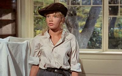 Hayley Mills in Summer Magic (1963) Disney Family Movies, Old Disney Movies, Old Movies, Hayley ...