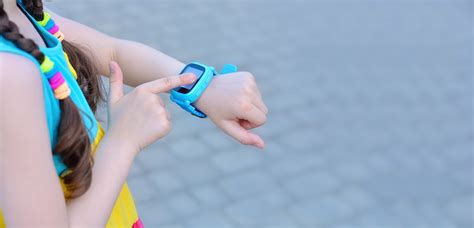 The Best GPS Tracking Watches for Kids: Updated for 2021 | SmartWatches.org