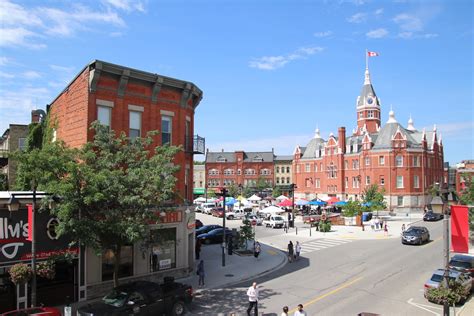 8 Best Southern Ontario Towns to Retire In