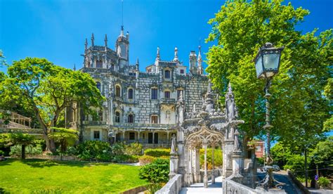 Visit Quinta da Regaleira / Sintra - The Lisbon Travel Guide - Updated 2023