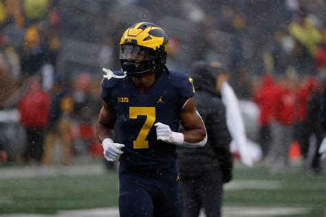 Michigan football without Donovan Edwards vs. Illinois