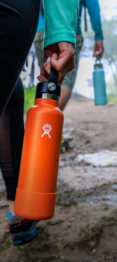 Hydro Flask | Vacuum Insulated Stainless Steel Water Bottles