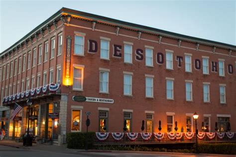 DeSoto House Hotel (Galena , IL): What to Know BEFORE You Bring Your Family