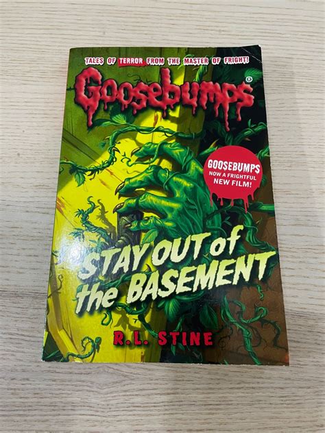 Goosebumps_ Stay out of the basement, 興趣及遊戲, 書本 & 文具, 小說 & 故事書 - Carousell