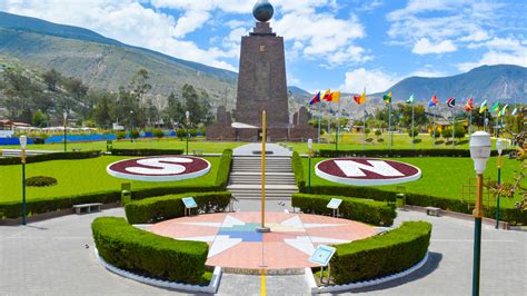 Ciudad Mitad del Mundo Tour | Equator Tour | Quito | Ecuador